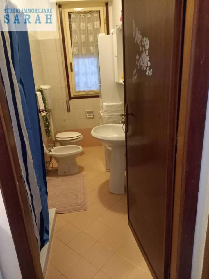 appartamento in vendita a Viareggio in zona Centro Storico