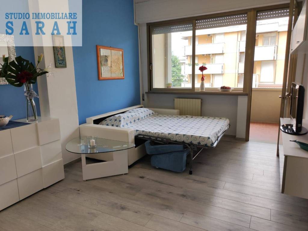 appartamento in vendita a Viareggio in zona Don Bosco