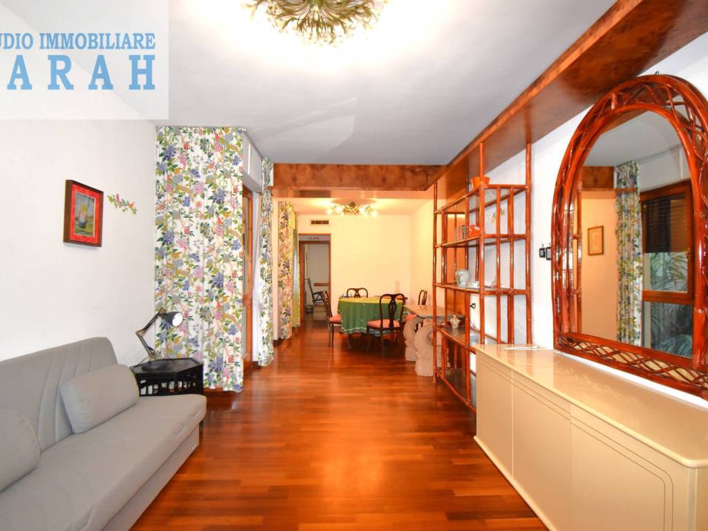 appartamento in vendita a Viareggio