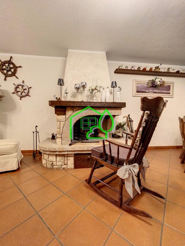 casa indipendente in vendita a Viareggio in zona Campo d'Aviazione