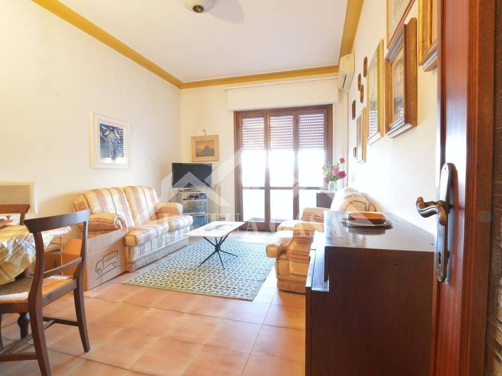 appartamento in vendita a Viareggio in zona Campo d'Aviazione
