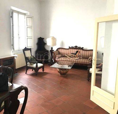appartamento in vendita a Viareggio in zona Centro Storico