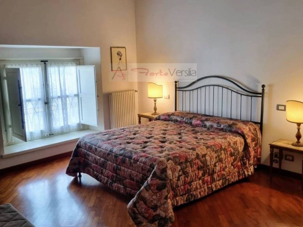 appartamento in vendita a Viareggio in zona Centro Storico