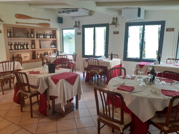 negozio in vendita a Viareggio