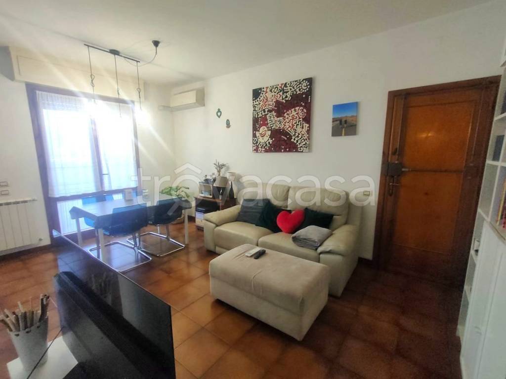 appartamento in vendita a Viareggio in zona Migliarina