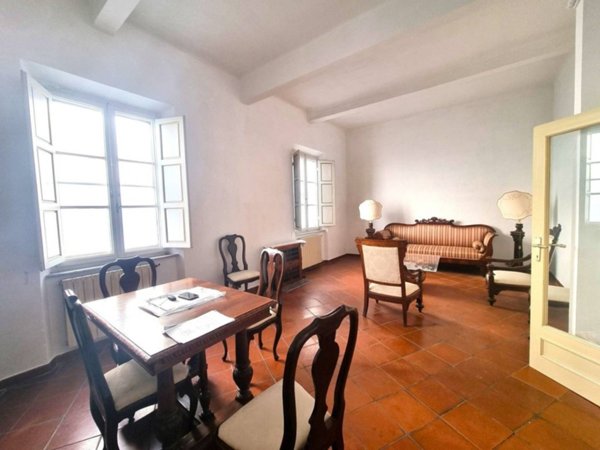 appartamento in vendita a Viareggio in zona Centro Storico