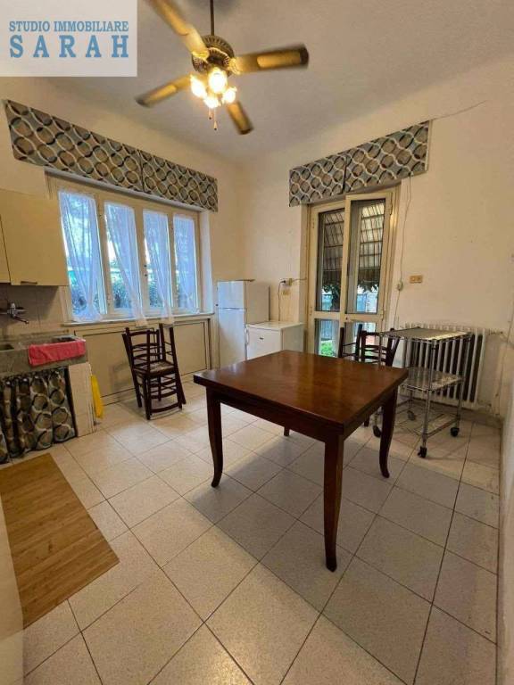 appartamento in vendita a Viareggio in zona Centro Storico