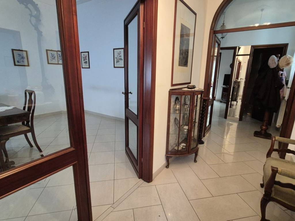 casa indipendente in vendita a Viareggio in zona Campo d'Aviazione