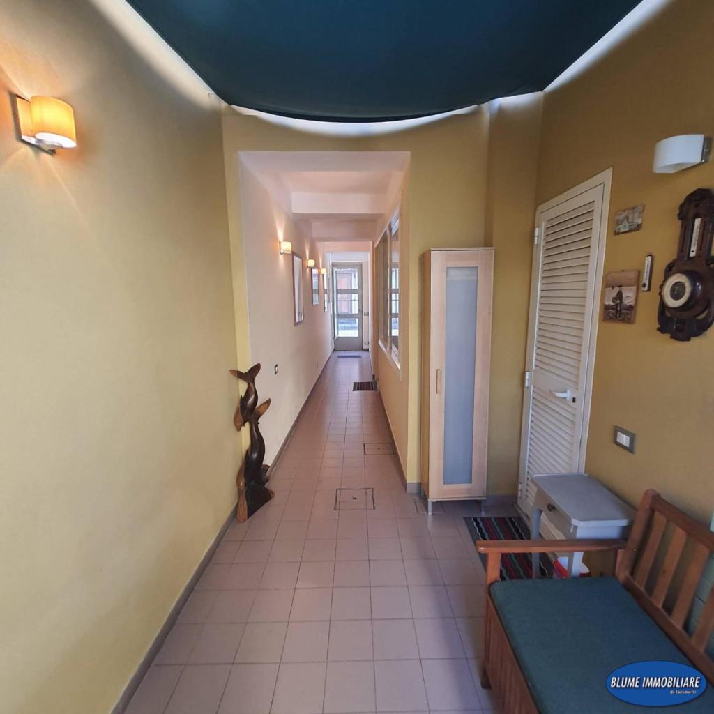casa indipendente in vendita a Viareggio in zona Centro Storico