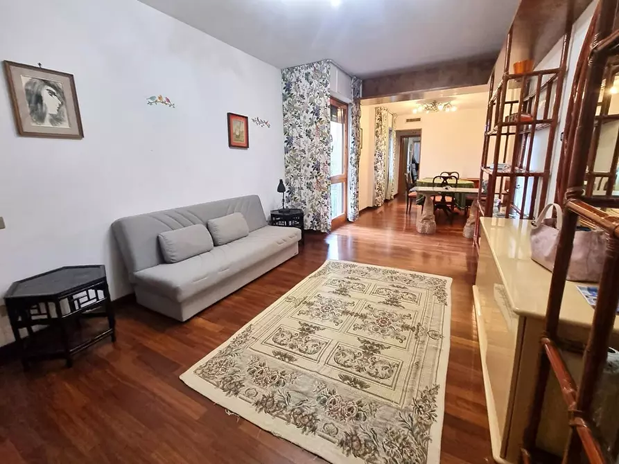 appartamento in vendita a Viareggio