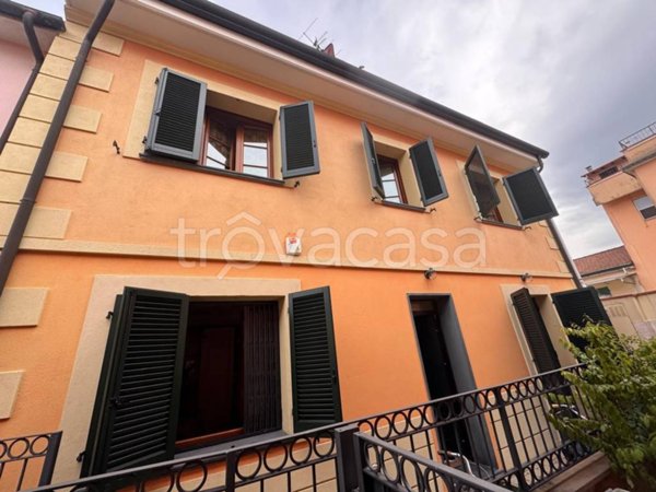 casa indipendente in vendita a Viareggio in zona Marco Polo