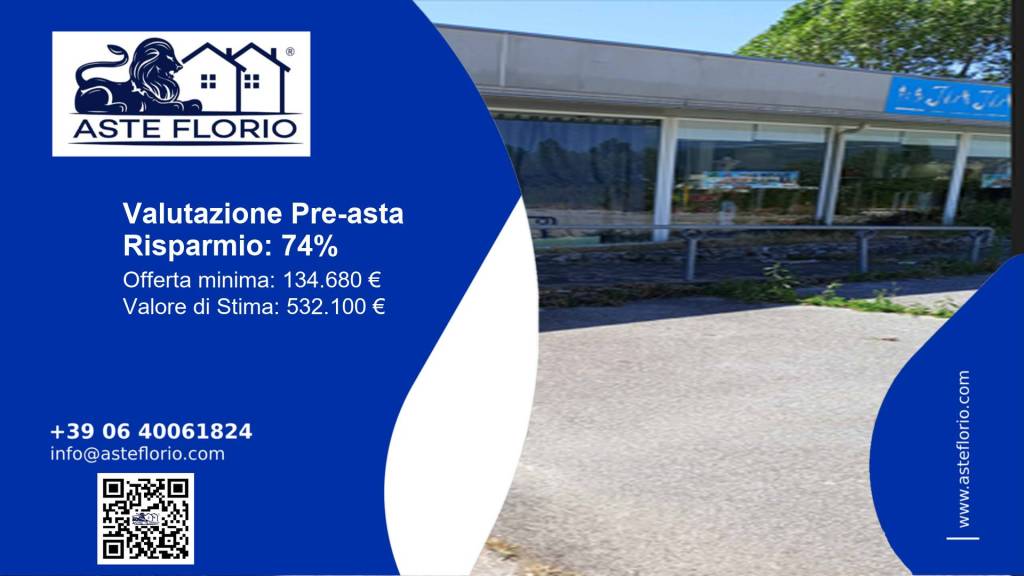 locale commerciale in vendita a Viareggio