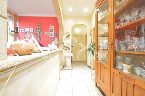 casa indipendente in vendita a Viareggio in zona Torre del Lago