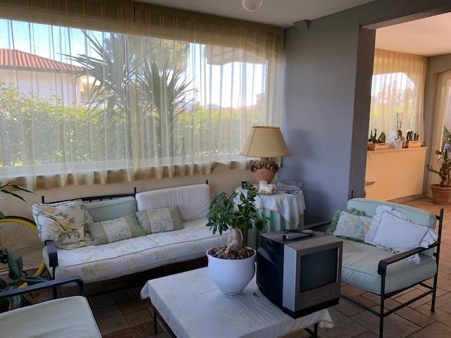 casa indipendente in vendita a Viareggio in zona Campo d'Aviazione