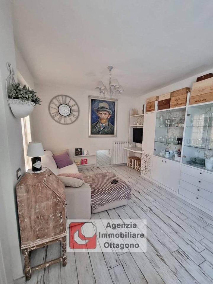 appartamento in vendita a Viareggio in zona Marco Polo
