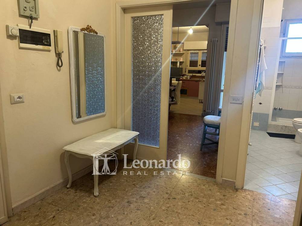 appartamento in vendita a Viareggio in zona Marco Polo