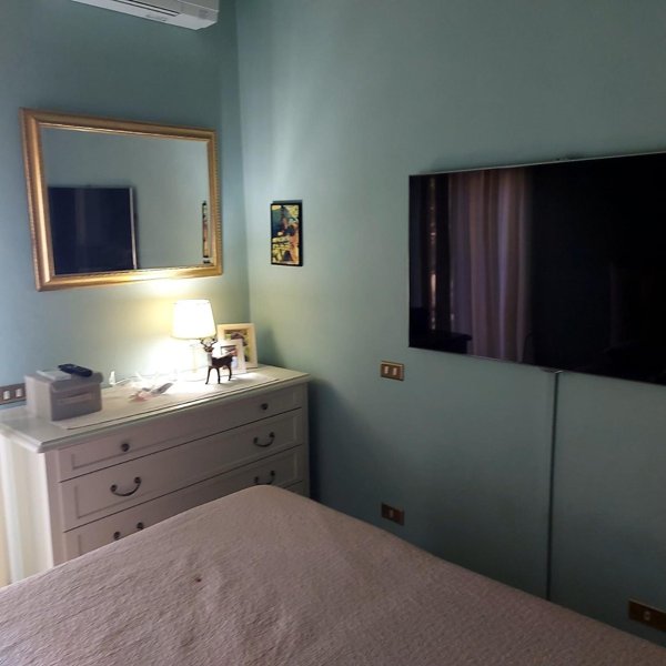 casa indipendente in vendita a Viareggio in zona Torre del Lago
