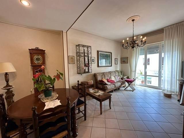 appartamento in vendita a Viareggio
