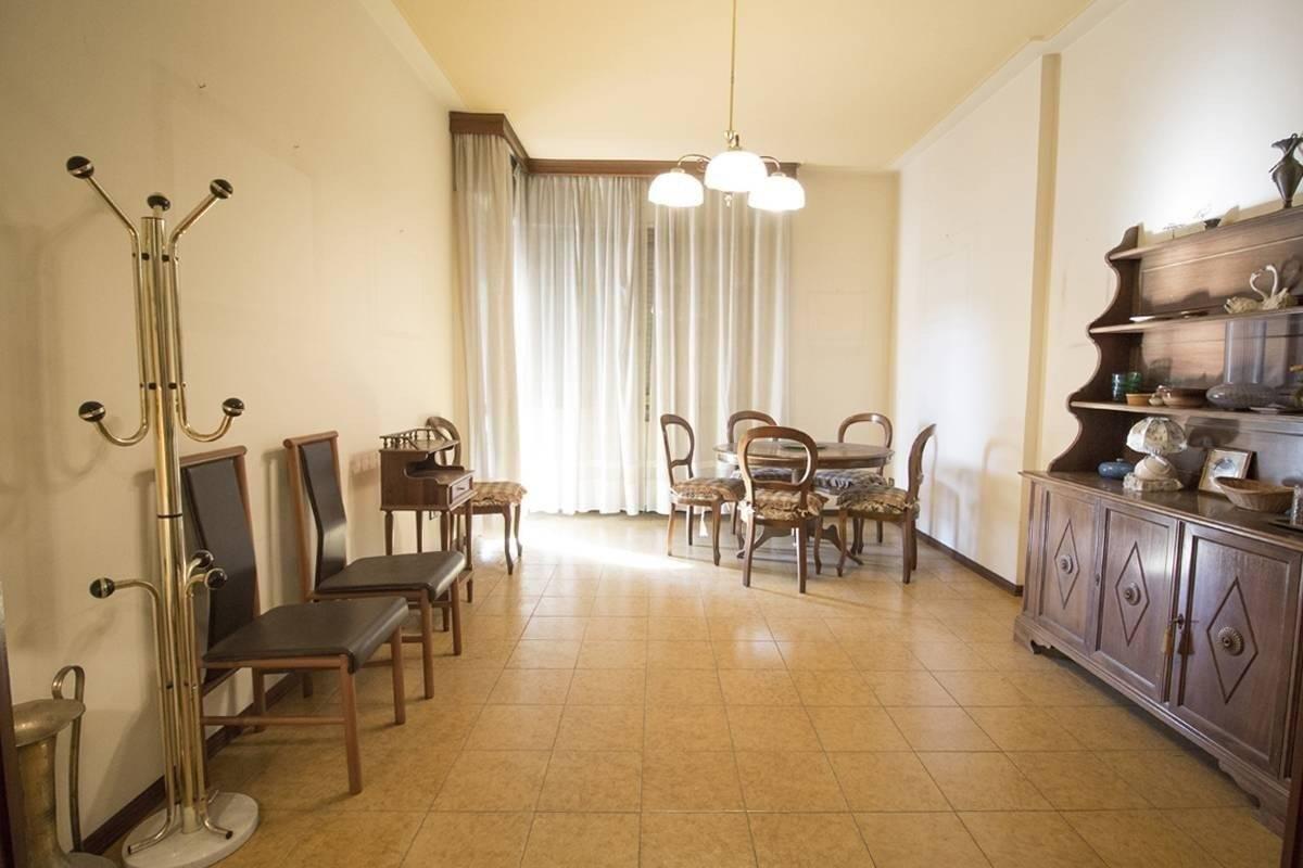 appartamento in vendita a Viareggio in zona Don Bosco