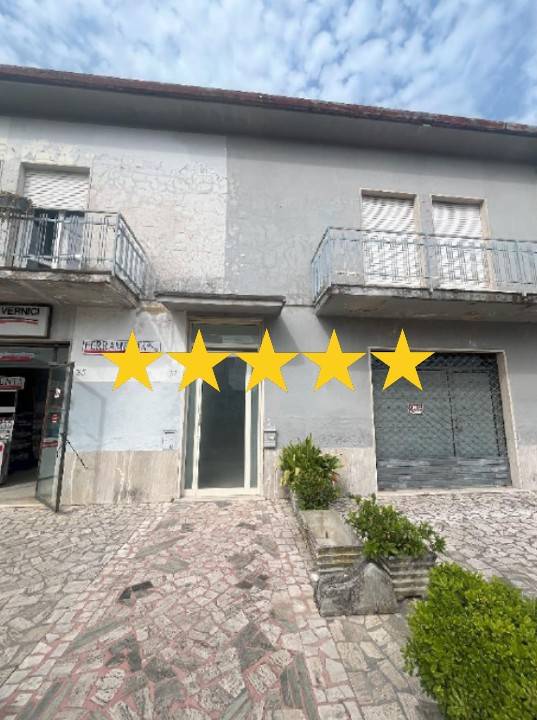 appartamento in vendita a Viareggio in zona Torre del Lago