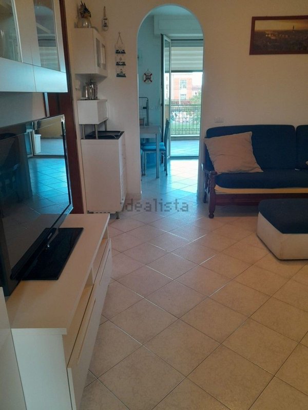 appartamento in vendita a Viareggio in zona Migliarina