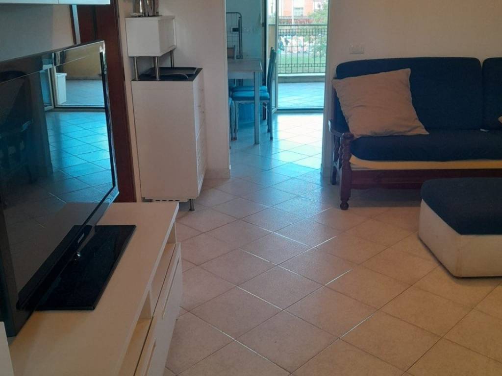 appartamento in vendita a Viareggio in zona Migliarina