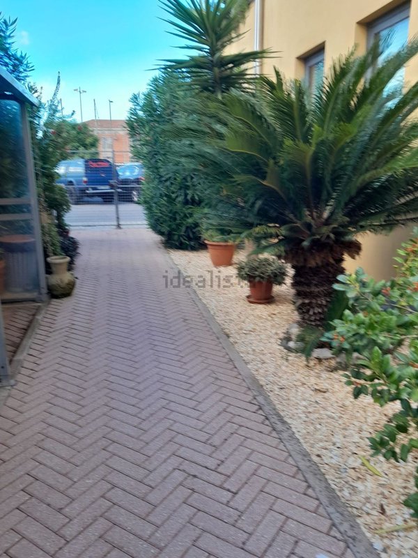 appartamento in vendita a Viareggio in zona Migliarina