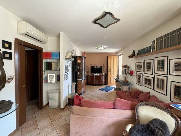 appartamento in vendita a Viareggio