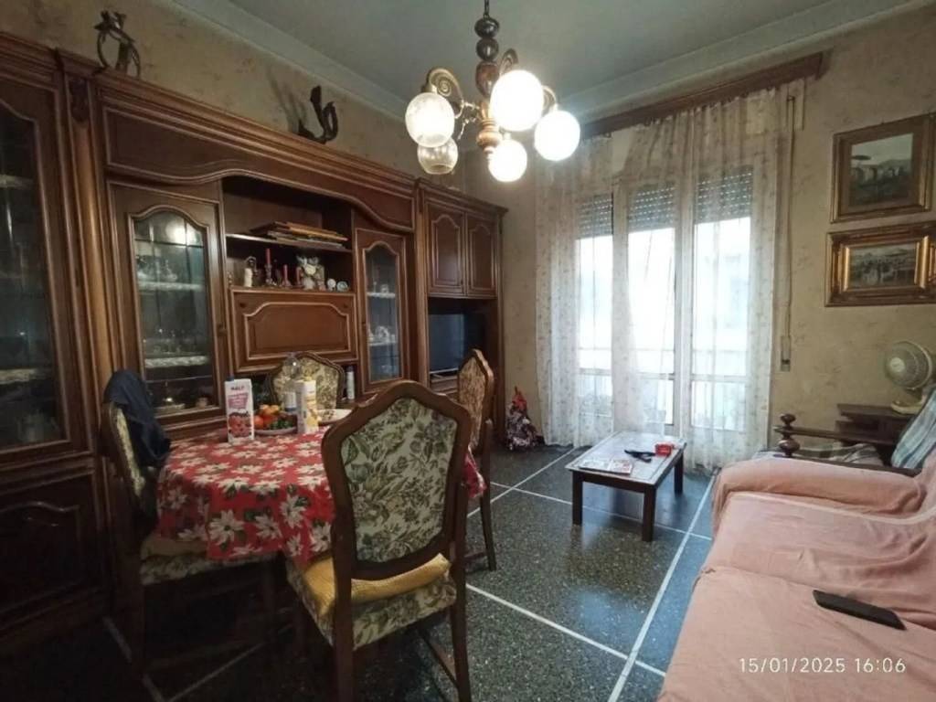 appartamento in vendita a Viareggio in zona Centro Storico