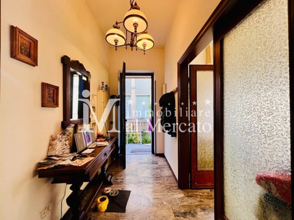 casa indipendente in vendita a Viareggio in zona Campo d'Aviazione
