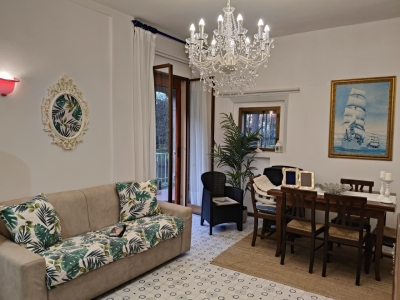 appartamento in vendita a Viareggio in zona Torre del Lago