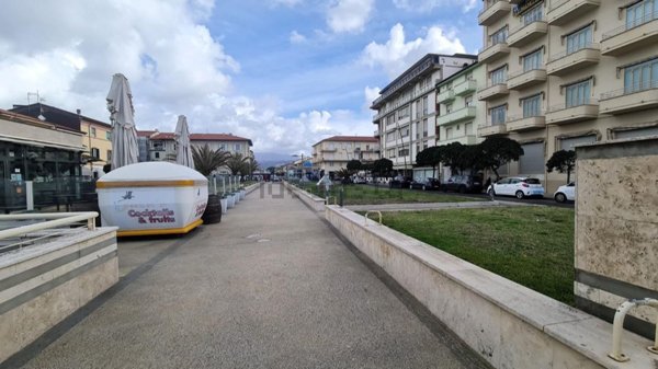appartamento in vendita a Viareggio