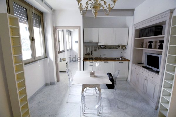 appartamento in vendita a Viareggio in zona Centro Storico