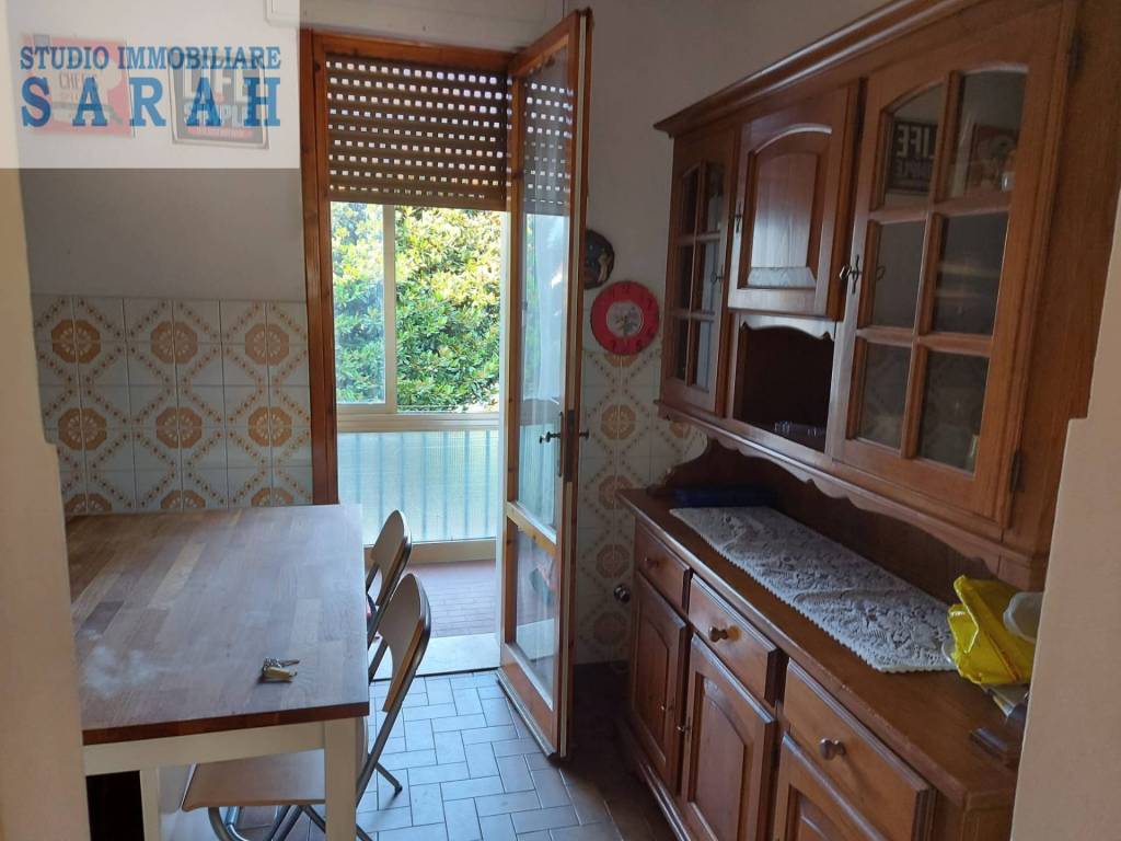 appartamento in vendita a Viareggio in zona Migliarina