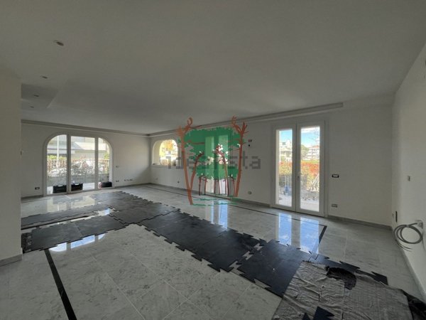 appartamento in vendita a Viareggio