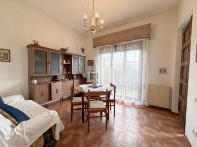 appartamento in vendita a Viareggio in zona Torre del Lago