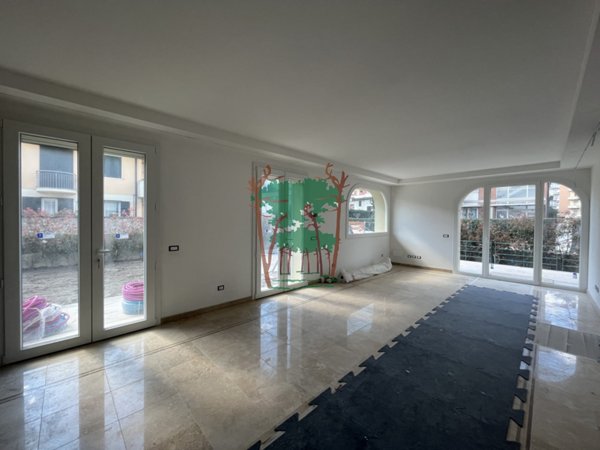 appartamento in vendita a Viareggio