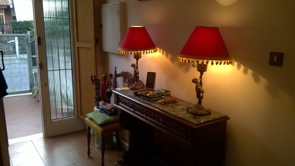 casa indipendente in vendita a Viareggio in zona Campo d'Aviazione