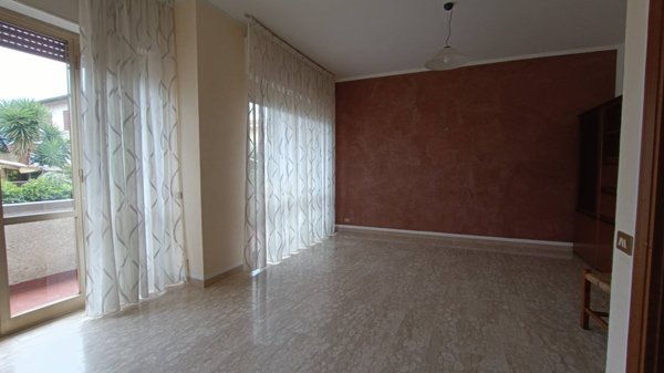 appartamento in vendita a Viareggio in zona Torre del Lago