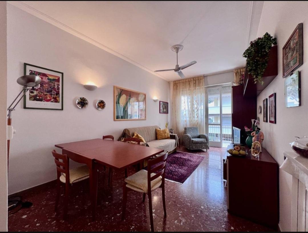 appartamento in vendita a Viareggio in zona Marco Polo