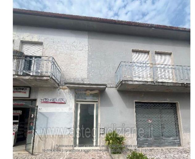 appartamento in vendita a Viareggio in zona Torre del Lago