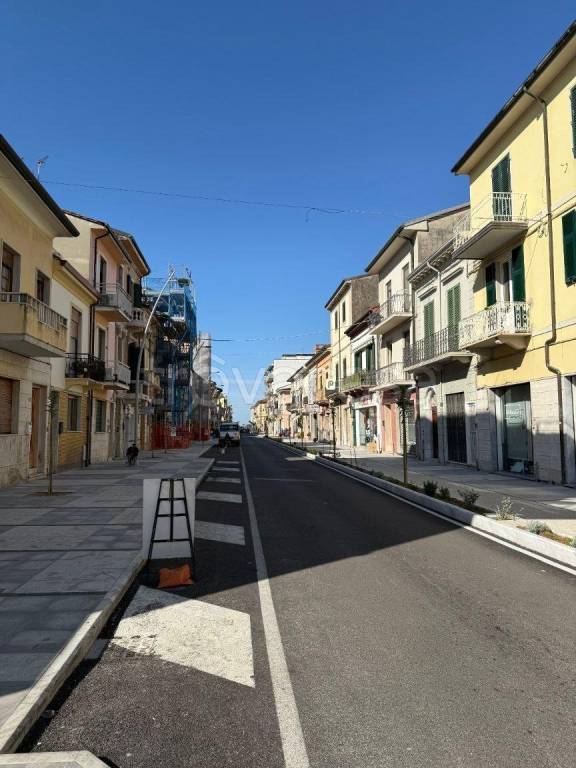 casa indipendente in vendita a Viareggio