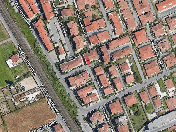 appartamento in vendita a Viareggio in zona Torre del Lago