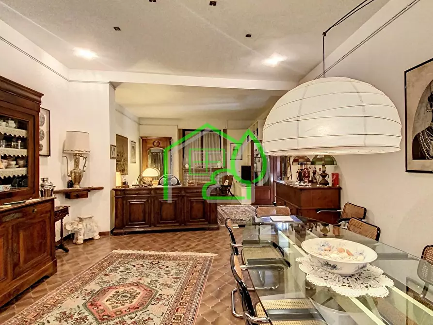 casa indipendente in vendita a Viareggio in zona Centro Storico