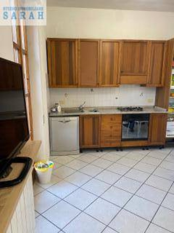 appartamento in vendita a Viareggio in zona Marco Polo