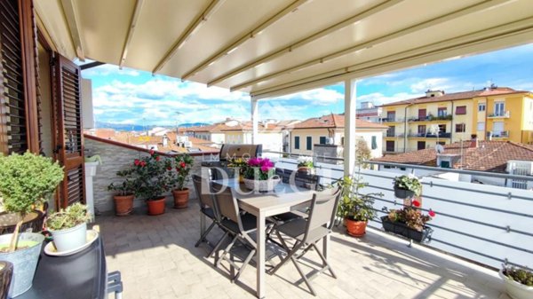 appartamento in vendita a Viareggio in zona Campo d'Aviazione