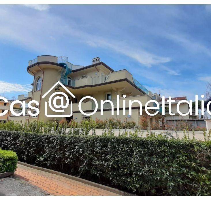 appartamento in vendita a Viareggio