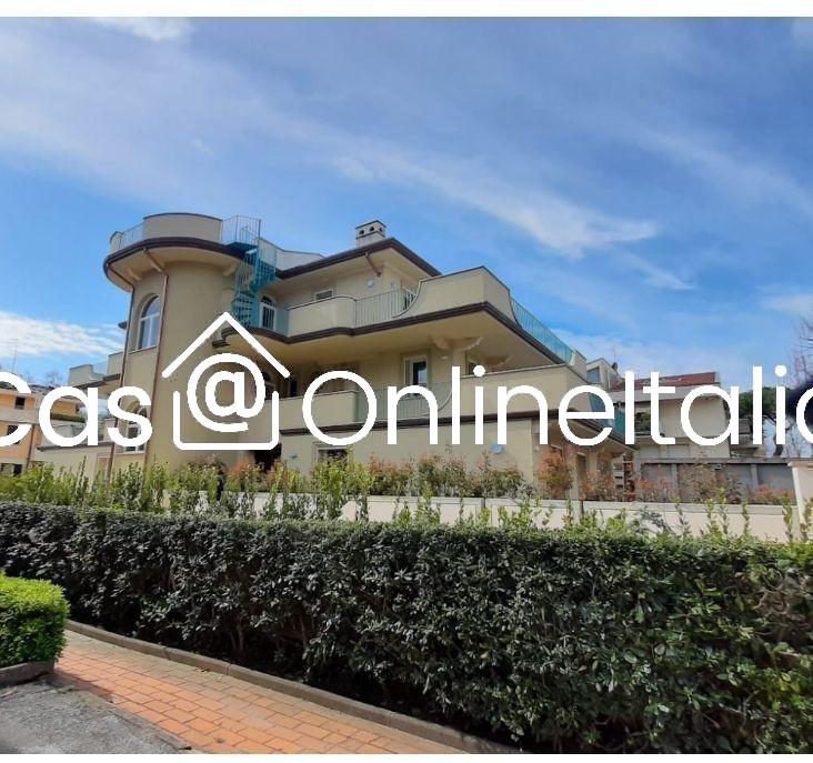 appartamento in vendita a Viareggio