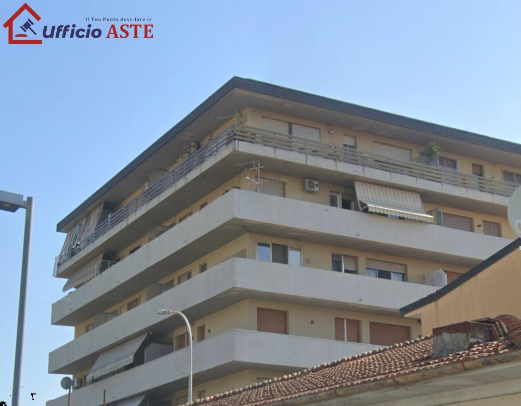 negozio in vendita a Viareggio