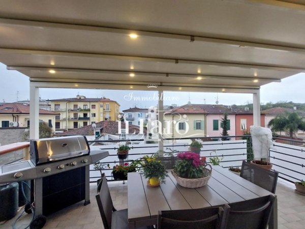 appartamento in vendita a Viareggio in zona Campo d'Aviazione